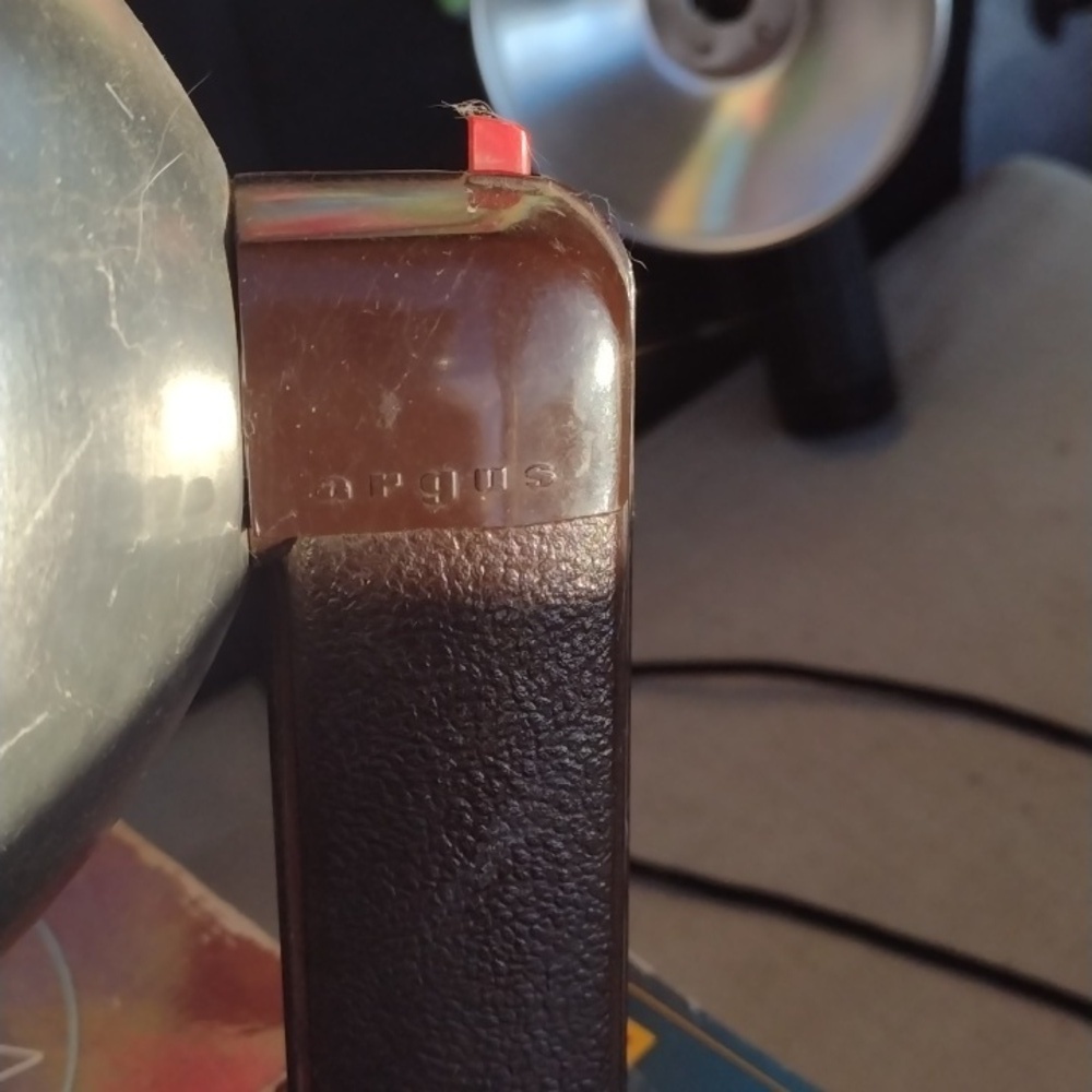 ARGUS Camera Flashes(2) - Picture 2 of 3